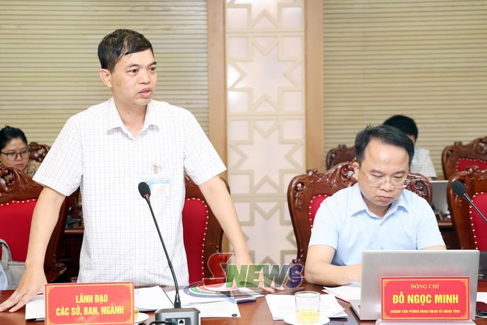Lãnh đạo Sở Tư pháp phát biểu tại phiên họp.