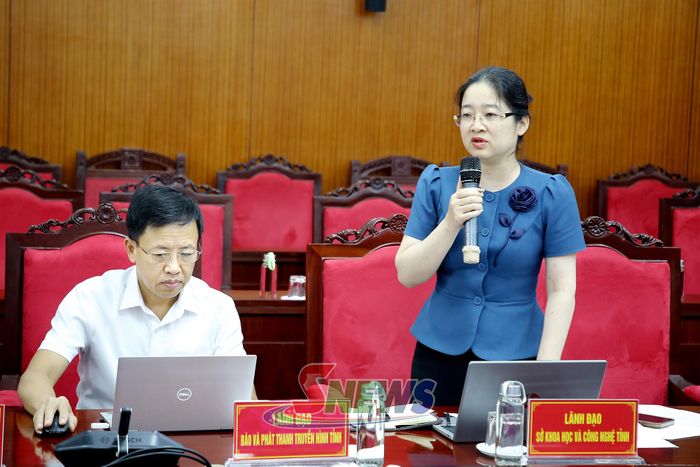 Lãnh đạo sở Khoa học và Công nghệ tỉnh phát biểu tại cuộc làm việc.