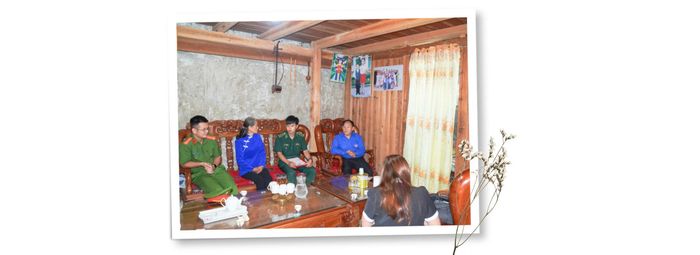 Bà Trương Thị Sến, người có uy tín dân tộc Hoa, tại thôn Phố Bảng tích cực phối hợp với các lực lượng trong bảo đảm an ninh thôn, bản, khu vực biên giới.