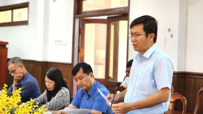 Phó giám đốc Sở Xây dựng Quảng Ngãi - ông Phạm Việt Hà thừa nhận nhiều dự án phát triển hạ tầng gặp khó vì khan hiếm nguồn vật liệu đầu vào.
