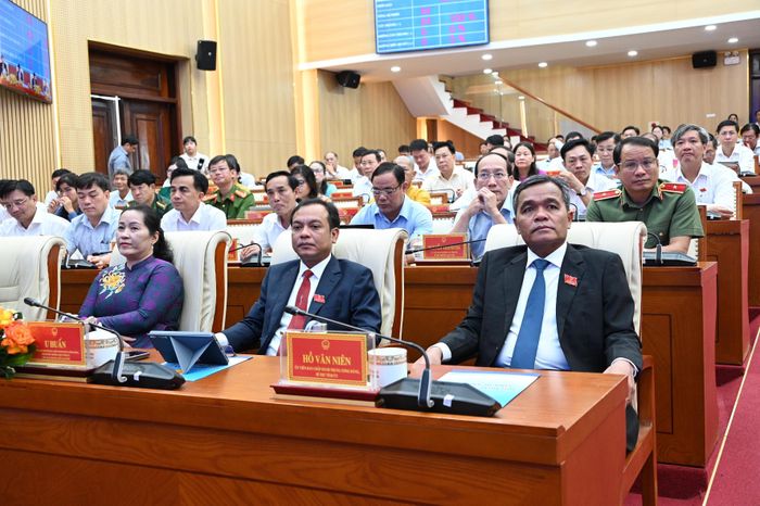 Các đại biểu dự kỳ họp. Ảnh Nguyễn Đăng Lâm