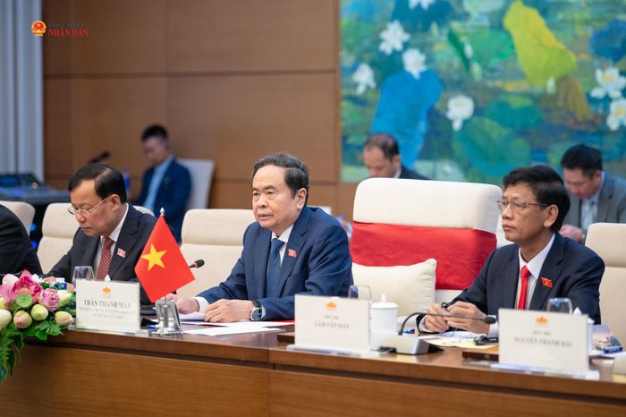 Chủ tịch Quốc hội Trần Thanh Mẫn phát biểu tại hội đàm