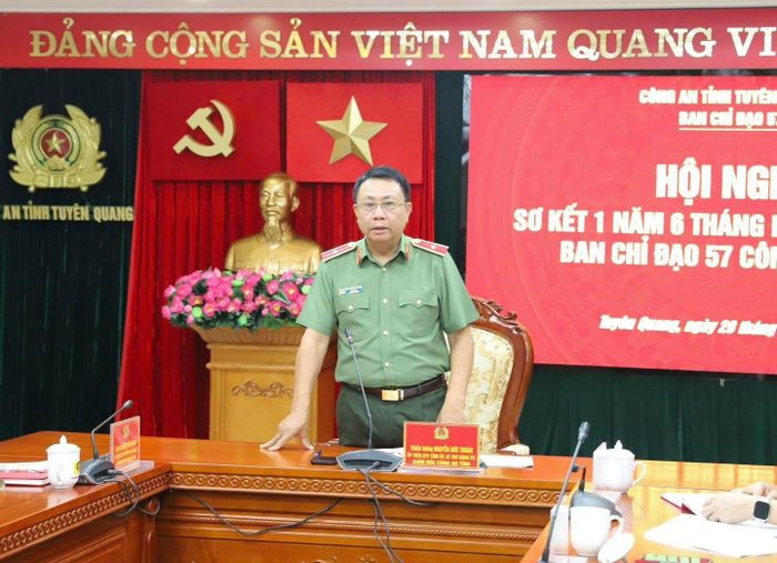 Thường vụ Tỉnh ủy, Bí thư Đảng ủy, Giám đốc Công an tỉnh Thiếu tướng Nguyễn Đức Thuận phát biểu tại Hội nghị.