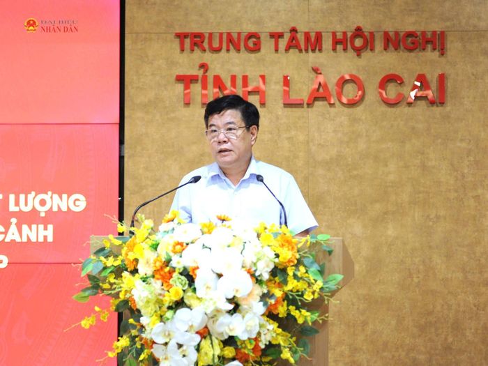 Giám đốc Sở Y tế tỉnh Lào Cai Hoàng Quốc Hương phát biểu