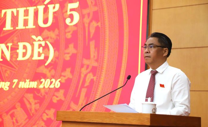 Bí thư Tỉnh ủy, Chủ tịch HĐND tỉnh Phan Thăng An phát biểu khai mạc kỳ họp