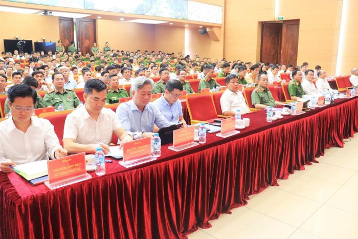 Các đại biểu dự hội nghị