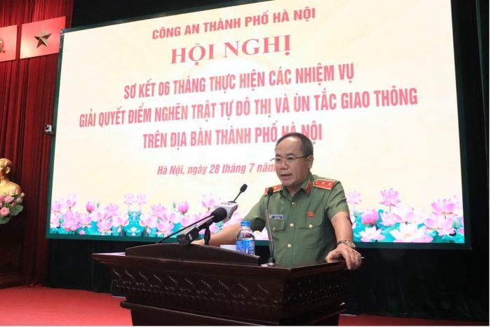 Trung tướng Nguyễn Thanh Tùng, Giám đốc Công an TP Hà Nội phát biểu tại hội nghị.