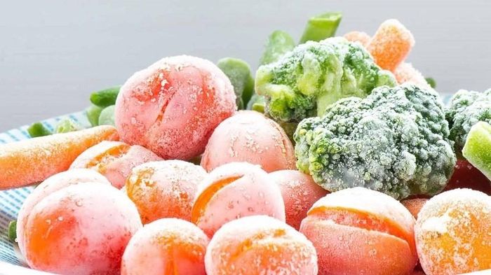 Cấp đông sai cách có thể khiến rau củ mềm nhũn, chảy nước sau khi rã đông. Ảnh minh họa