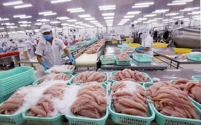 Mỹ áp thuế bổ sung 12,5% đối với phần lớn hàng hóa Việt Nam. Ảnh: Đỗ Minh
