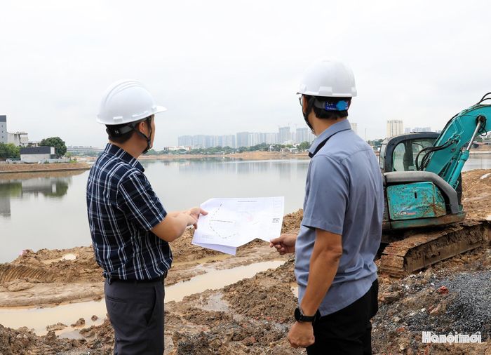 Theo anh Vinh, qua theo dõi sau các trận mưa, tình trạng úng ngập cục bộ tại các điểm đen quanh khu vực đã cơ bản được giải quyết.