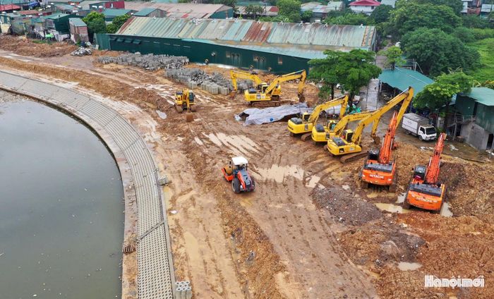 Đến nay, các hạng mục chính của dự án đã hoàn thành. Đơn vị thi công đang triển khai các hạng phụ như: Đường dạo, lan can…, phấn đấu hoàn thành theo kế hoạch thành phố giao.