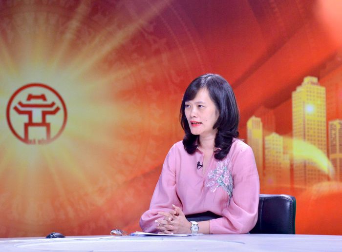 Bà Nguyễn Phương Dung, Phó Trưởng phòng Khoáng sản, Tài nguyên nước, Sở Nông nghiệp và Môi trường Hà Nội chia sẻ tại Chương trình. Ảnh: Viết Thành
