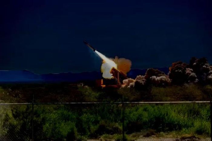 GEM-T là viết tắt của Guidance Enhanced Missile-Tactical (Tên lửa chiến thuật tăng cường dẫn đường). Trong những năm qua, phiên bản này đã trải qua một số nâng cấp và hiện là biến thể duy nhất của PAC-2 đang được sản xuất.