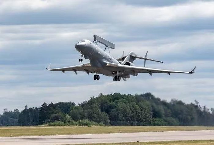 Khung thân phi cơ AWACS mới dành cho Liên minh quân sự Bắc Đại Tây Dương sẽ là Bombardier Global 6500, loại máy bay có tầm bay xa và khả năng hoạt động bền bỉ trong thời gian dài khi tuần tra.