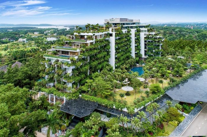 Đến năm 2030, tỉnh Phú Thọ đặt kế hoạch phát triển trên 22.000 phòng lưu trú, trong đó có 13 khách sạn từ 4-5 sao, tạo việc làm cho khoảng 30.000 lao động trực tiếp và gián tiếp