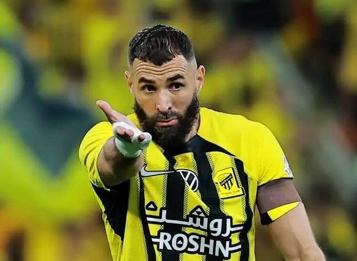 Al Hilal muốn chia tay, Benzema chưa vội ra đi