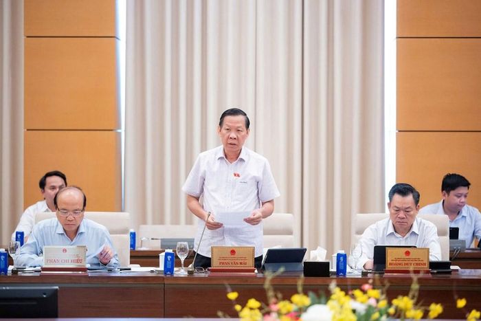 Chủ nhiệm Ủy ban Kinh tế và Tài chính Phan Văn Mãi