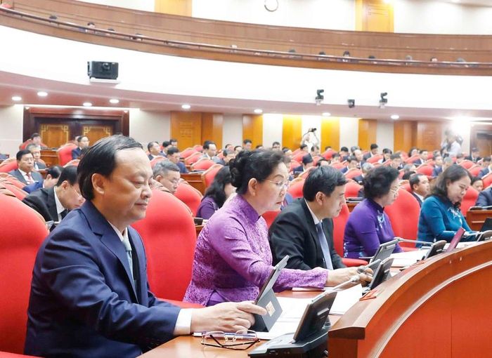 Các đại biểu tham dự Hội nghị lần thứ ba Ban Chấp hành Trung ương Đảng khóa XIV. Ảnh: Thống Nhất – TTXVN