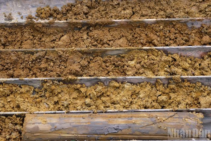 Các mẫu địa chất được bảo quản, chuyển về phòng thí nghiệm phân tích để phục vụ thiết kế và lựa chọn giải pháp thi công dự án.