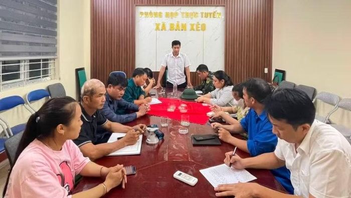 Lãnh đạo Ủy ban nhân dân xã Bản Xèo thường xuyên kiểm tra, đánh giá các khu vực có nguy cơ sạt lở để có phương án ứng phó kịp thời.