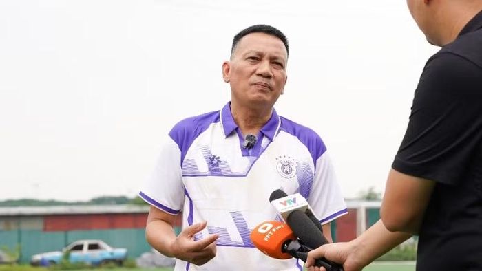 Ông Triệu Quang Hà, Giám đốc Trung tâm Bóng đá Cộng đồng Hà Nội FC.