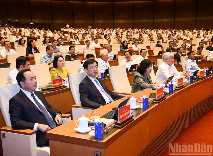 Các đại biểu dự hội nghị tại Hội trường Diên Hồng, Nhà Quốc hội.