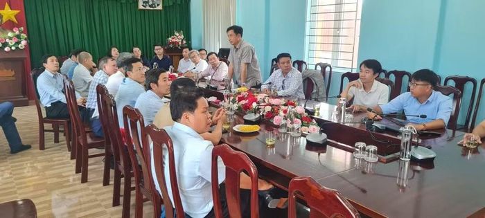 Các đơn vị trao đổi, cập nhật thông tin quan trắc và diễn biến nguồn nước để xây dựng phương án vận hành công trình.