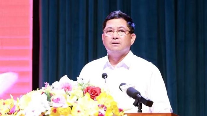 Đồng chí Nguyễn Hồng Thái, Bí thư Tỉnh ủy Bắc Ninh triển khai thực hiện Nghị quyết Trung ương ba tới toàn Đảng bộ.