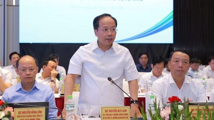 Bí thư Tỉnh ủy Hà Tĩnh Nguyễn Duy Lâm phát biểu tại buổi làm việc.