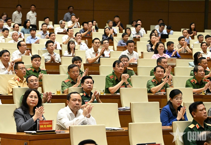 Các đại biểu dự hội nghị. 