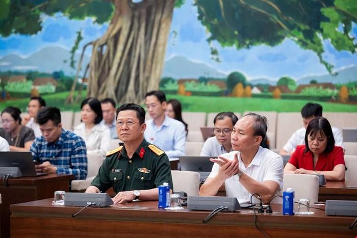  Đại biểu dự họp. Ảnh: CẨM HÀ 