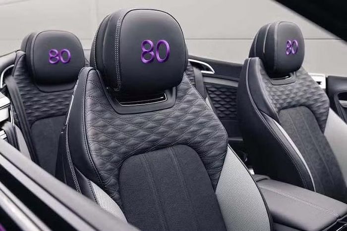 Mức độ tùy chỉnh phản ánh những chiếc Bentley hiệu suất cao và phiên bản đặc biệt gần đây như Continental GT Supersports sắp ra mắt và các dự án sản xuất số lượng hạn chế, tập trung vào thiết kế như Batur Convertible của Mulliner.