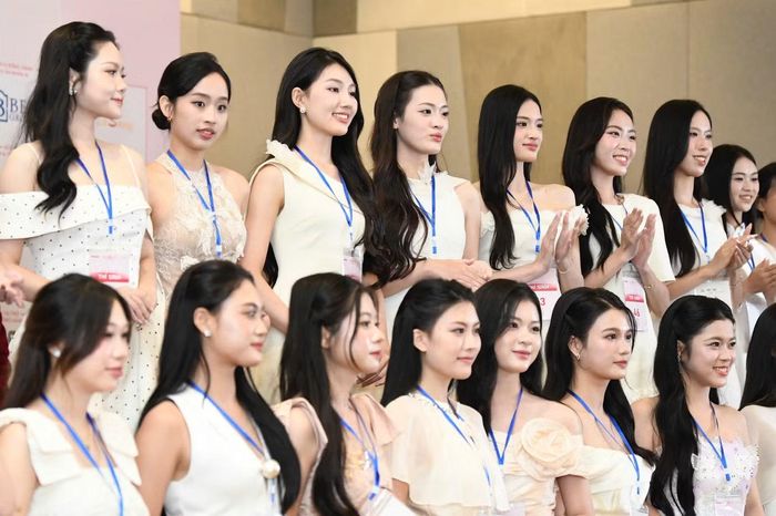 Ban tổ chức, ban thí sinh lưu ý thí sinh giữ tinh thần thoải mái, tích cực, sẵn sàng cho Chung khảo toàn quốc.