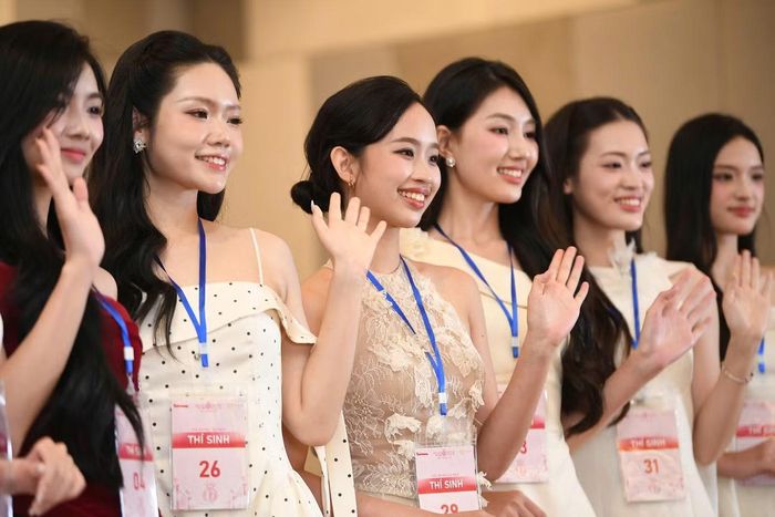 Cảm xúc vỡ òa của những thí sinh vượt qua Vòng Sơ khảo Hoa hậu Việt Nam 2026 khu vực phía Bắc.