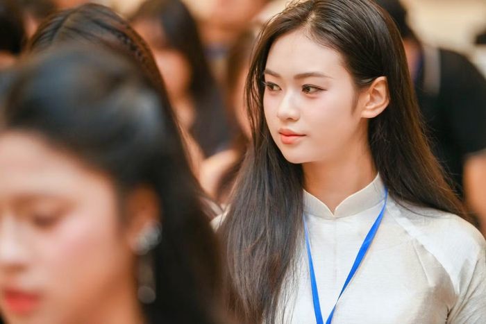 Hà Anh cho biết ở nhà thường được người thân gọi vui là "hoa hậu", cũng chính những lời động viên ấy giúp cô có thêm tự tin để ghi danh tại cuộc thi năm nay.