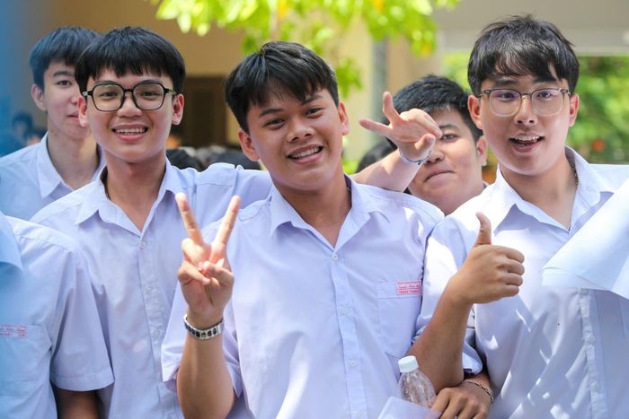 Theo các chuyên gia, khi hạ tầng công nghệ và các giải pháp bảo mật đủ mạnh, việc tổ chức thi trên các thiết bị cá nhân như máy tính bảng hay điện thoại thông minh cũng là hướng có thể nghiên cứu.