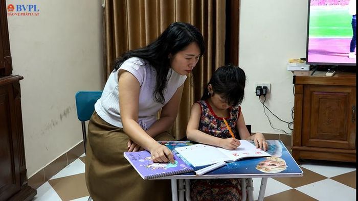 Giai đoạn chuyển cấp được xem là một bước ngoặt quan trọng trong hành trình học tập và phát triển của trẻ, khi các em phải thích nghi với những thay đổi về môi trường, phương pháp học tập và cả tâm lý ở từng lứa tuổi.