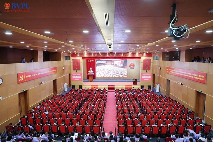  VKSND tối cao dự Hội nghị bằng hình thức trực tuyến.