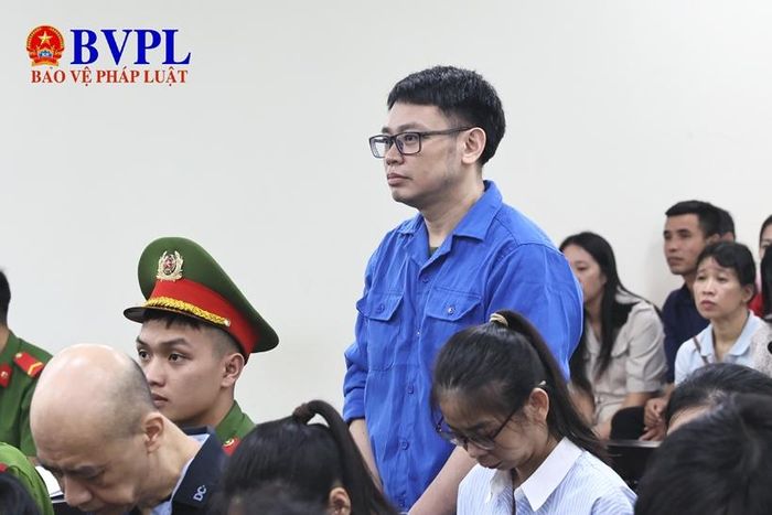 Bị cáo Nguyễn Thế Việt tại phiên xét xử.