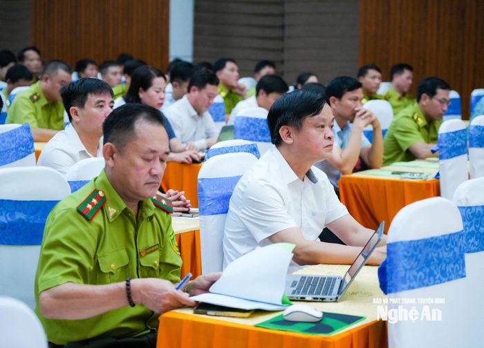 Các đại biểu tham dự hội nghị. Ảnh: T.L