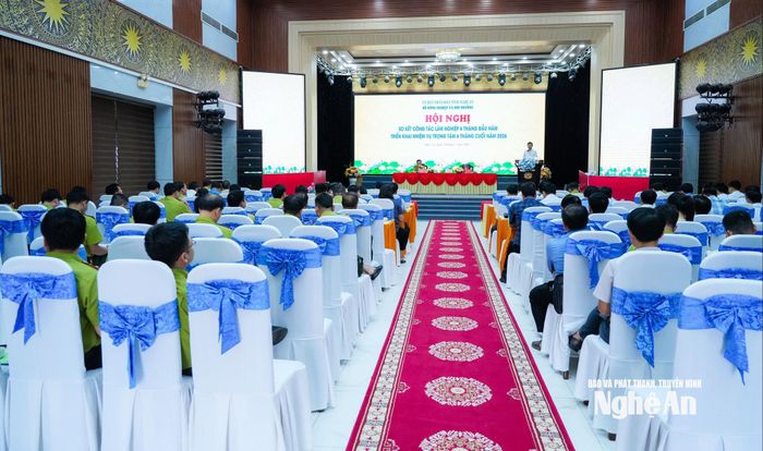 Quang cảnh hội nghị. Ảnh: T.L