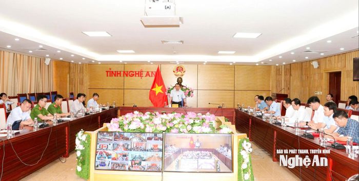 Quang cảnh cuộc làm việc. Ảnh: Xuân Hướng