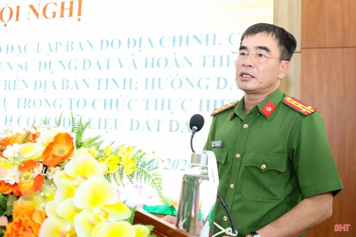 Đại tá Nguyễn Duy Đồng - Phó Giám đốc Công an tỉnh Hà Tĩnh phát biểu tại hội nghị.