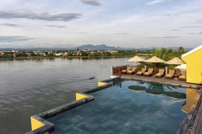 Little Riverside bên dòng sông Hoài.
