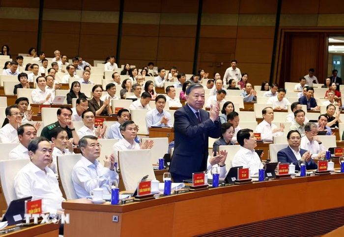 Tổng Bí thư, Chủ tịch nước Tô Lâm và các đại biểu dự hội nghị tại điểm cầu trung tâm - Hội trường Diên Hồng, Nhà Quốc hội (Hà Nội). (Ảnh: Thống Nhất/TTXVN)