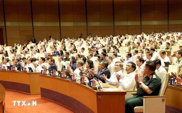 Các đồng chí Lãnh đạo, nguyên Lãnh đạo Đảng, Nhà nước và đại biểu dự hội nghị tại điểm cầu trung tâm - Hội trường Diên Hồng, Nhà Quốc hội (Hà Nội). (Ảnh: Phương Hoa/TTXVN)