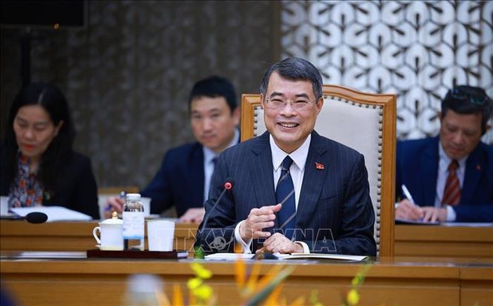 Thủ tướng Lê Minh Hưng tiếp Đoàn đại biểu Ban Tổ chức Trung ương Đảng Nhân dân Cách mạng Lào. Ảnh: Dương Giang/TTXVN
