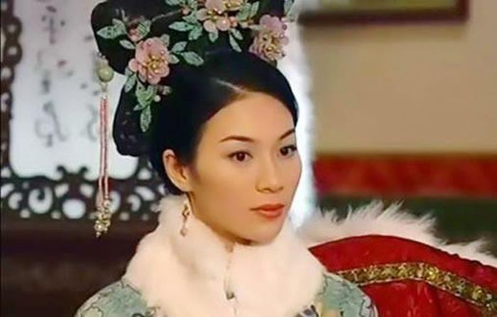Vai An Xuyến trong phim Thâm cung nội chiến (2004) đã đưa Trương Khả Di lên tâm cao mới. Ảnh: Internet.