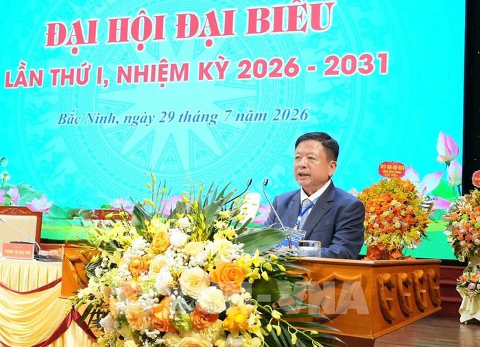 Phó Giáo sư, Tiến sỹ, nhạc sĩ Đỗ Hồng Quân, Phó Chủ tịch Ủy ban Trung ương Mặt trận Tổ quốc Việt Nam, Chủ tịch Liên hiệp các Hội Văn học nghệ thuật Việt Nam phát biểu tại Đại hội. Ảnh: Đồng Thúy - TTXVN