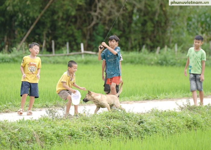 Trẻ em trên địa bàn xã Thanh Nưa.